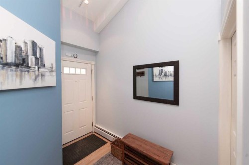 235-112 14 Avenue Se, Calgary, AB - Indoor Photo Showing Other Room