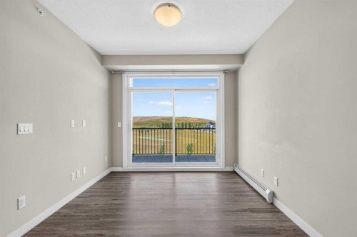 418-10 Walgrove Walk Se, Calgary, AB - Indoor Photo Showing Other Room