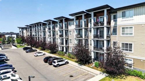 418-10 Walgrove Walk Se, Calgary, AB - Outdoor With Facade