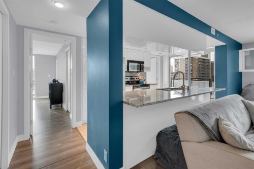 504-1110 11 Street Sw, Calgary, AB - Indoor Photo Showing Other Room