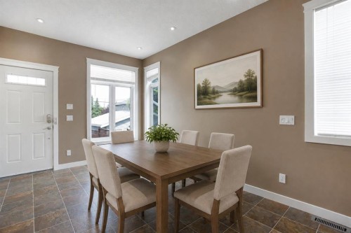 4510 73 Street Nw, Calgary, AB - Indoor Photo Showing Dining Room