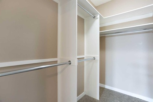 4510 73 Street Nw, Calgary, AB - Indoor With Storage