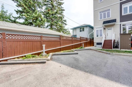 4510 73 Street Nw, Calgary, AB - Outdoor