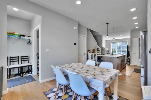 152 Belmont Way Sw, Calgary, AB - Indoor Photo Showing Dining Room