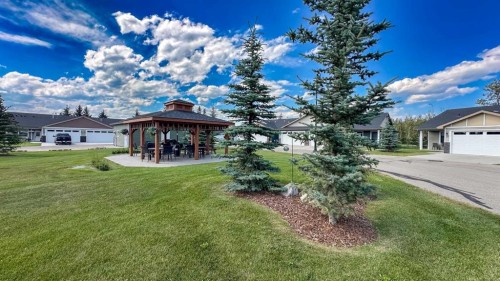 9-610 4 Avenue Sw, Sundre, AB - Outdoor