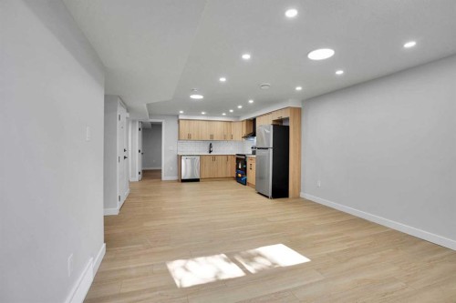 244 Huntridge Road Ne, Calgary, AB - Indoor