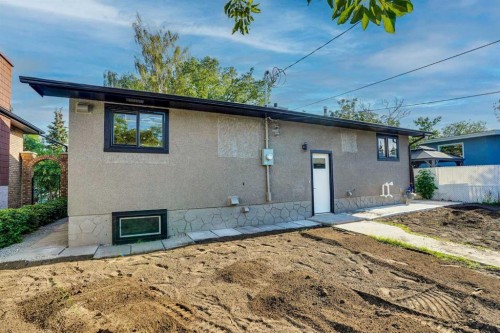 244 Huntridge Road Ne, Calgary, AB - Outdoor