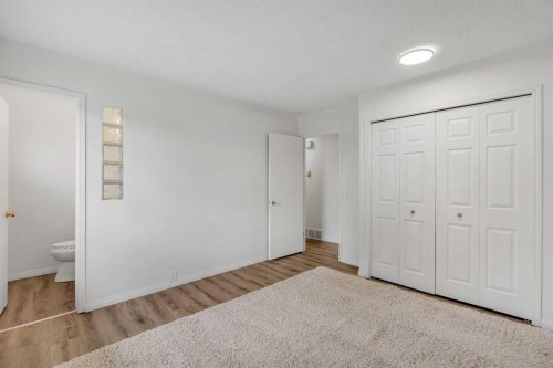 27 Dovercrest Way Se, Calgary, AB - Indoor