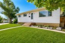 27 Dovercrest Way Se, Calgary, AB  - Outdoor 