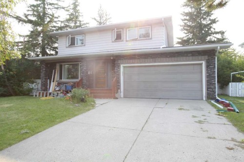 7331 Keewatin Street Sw, Calgary, AB - Outdoor