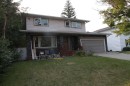 7331 Keewatin Street Sw, Calgary, AB  - Outdoor 