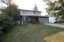 7331 Keewatin Street Sw, Calgary, AB  - Outdoor 