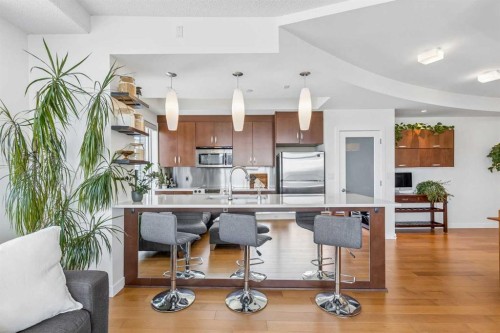 1702-530 12 Avenue Sw, Calgary, AB - Indoor Photo Showing Kitchen With Stainless Steel Kitchen With Upgraded Kitchen