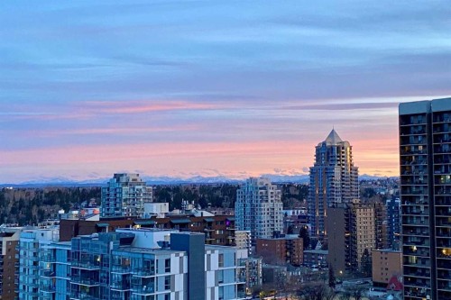 1702-530 12 Avenue Sw, Calgary, AB - Outdoor With View