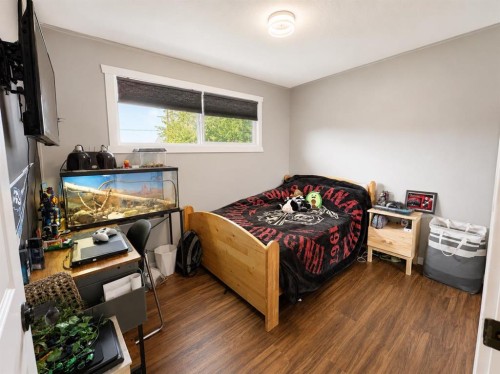124 4 Avenue, Strathmore, AB 