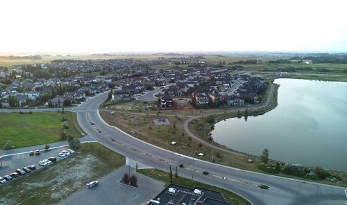 25 Lakes Estates Circle, Strathmore, AB 