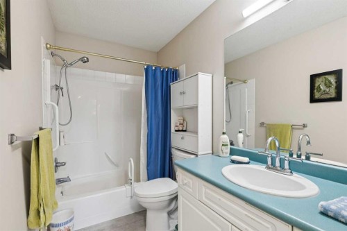 3238-1818 Simcoe Boulevard Sw, Calgary, AB - Indoor Photo Showing Bathroom