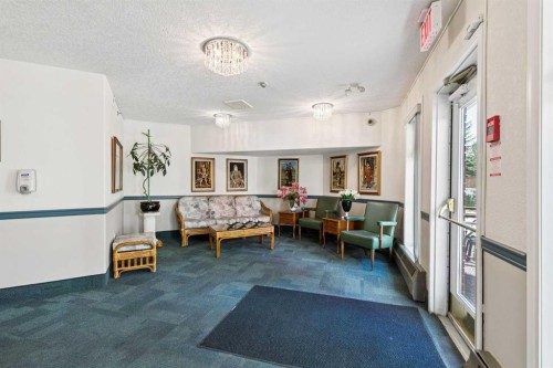 3238-1818 Simcoe Boulevard Sw, Calgary, AB - Indoor Photo Showing Other Room