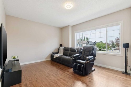 36 Cranwell Green Se, Calgary, AB - Indoor Photo Showing Living Room