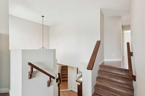 36 Cranwell Green Se, Calgary, AB - Indoor Photo Showing Other Room