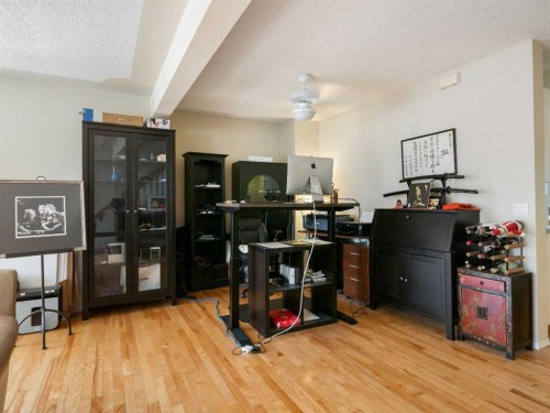 81 Prominence View Sw, Calgary, AB - Indoor Photo Showing Office