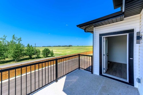182 Lakewood Crescent, Strathmore, AB - Outdoor With Exterior