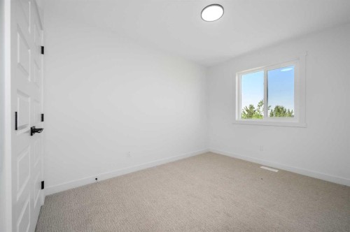 182 Lakewood Crescent, Strathmore, AB - Indoor Photo Showing Other Room