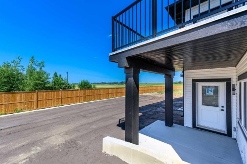 182 Lakewood Crescent, Strathmore, AB - Outdoor With Exterior
