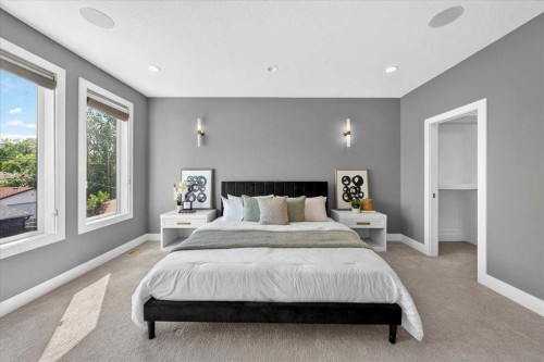 217 32 Avenue Nw, Calgary, AB - Indoor Photo Showing Bedroom