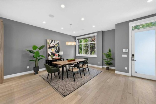217 32 Avenue Nw, Calgary, AB - Indoor