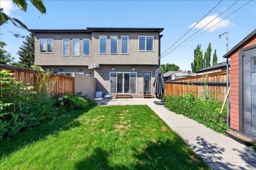217 32 Avenue Nw, Calgary, AB - Outdoor