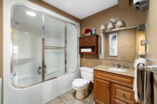 342042 Range Road 4-4, Rural Clearwater County, AB - Indoor Photo Showing Bathroom