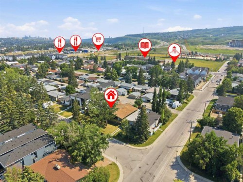 7341 36 Avenue Nw, Calgary, AB - Outdoor With View