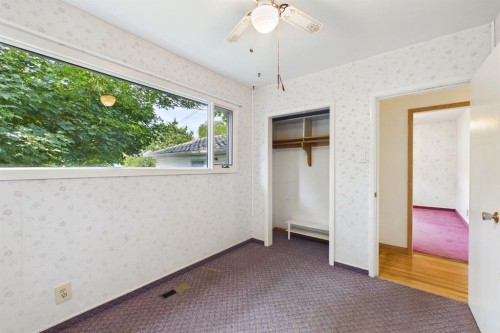 83 Westover Drive Sw, Calgary, AB - Indoor Photo Showing Other Room