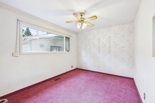 83 Westover Drive Sw, Calgary, AB - Indoor Photo Showing Other Room