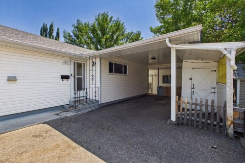 83 Westover Drive Sw, Calgary, AB - Outdoor With Exterior