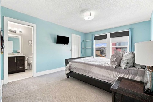 114 Kinniburgh Road, Chestermere, AB - Indoor Photo Showing Bedroom