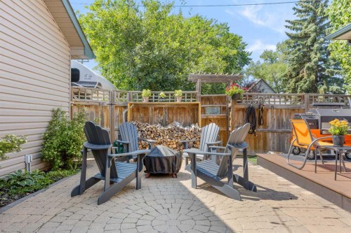 301 29 Avenue Ne, Calgary, AB - Outdoor With Deck Patio Veranda With Exterior