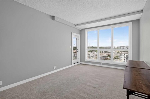 1205-8710 Horton Road Sw, Calgary, AB - Indoor Photo Showing Other Room