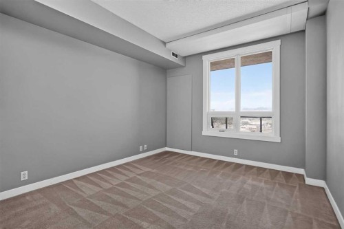 1205-8710 Horton Road Sw, Calgary, AB - Indoor Photo Showing Other Room