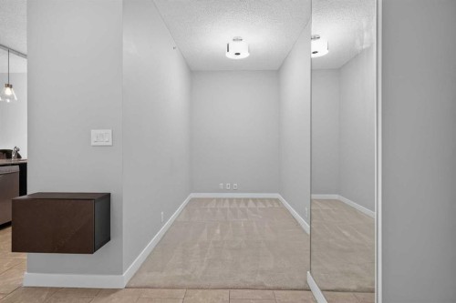 1205-8710 Horton Road Sw, Calgary, AB - Indoor Photo Showing Other Room