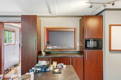129 Big Hill Place Se, Airdrie, AB - Indoor Photo Showing Other Room