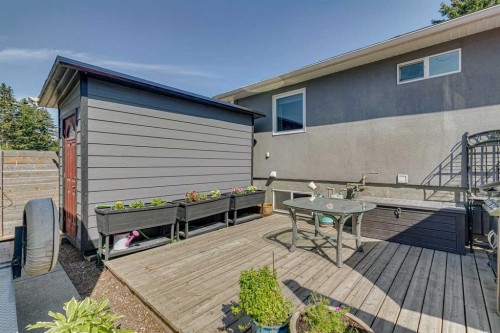 6111 Bow Crescent Nw, Calgary, AB - Outdoor With Deck Patio Veranda With Exterior