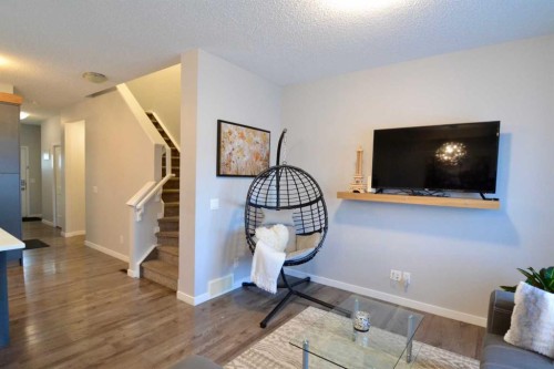 613 Hillcrest Road Sw, Airdrie, AB - Indoor