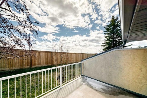 16 Edenwold Green Nw, Calgary, AB - Outdoor