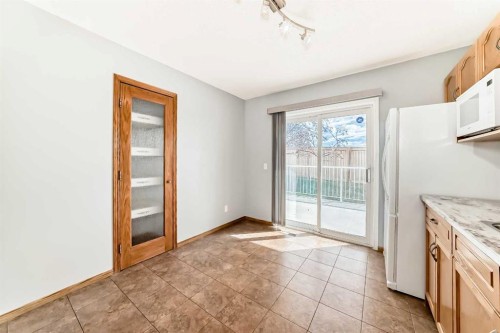 16 Edenwold Green Nw, Calgary, AB - Indoor