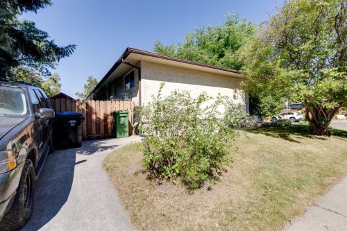 3803 4 Avenue Sw, Calgary, AB - Outdoor