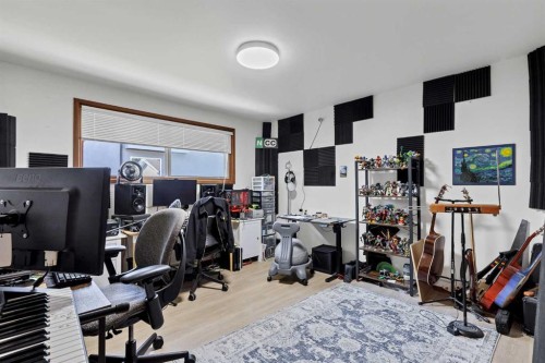3803 4 Avenue Sw, Calgary, AB - Indoor