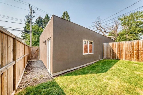 1317 20 Avenue Nw, Calgary, AB - Outdoor With Exterior