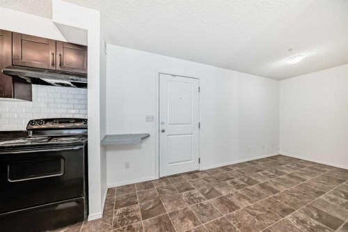 111-195 Kincora Glen Road Nw, Calgary, AB - Indoor